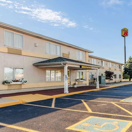 Super 8 By Wyndham Ionia Mi Hotel Kültér fotó